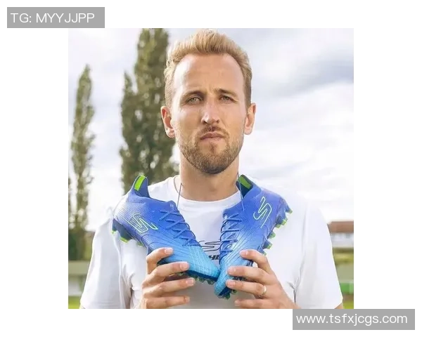 球星是否会赠送足球鞋给粉丝或球队?揭秘背后的故事和原因 球星是否会赠送足球鞋给粉丝或球队?揭秘背后的故事和原因